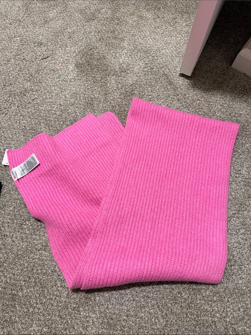 Gap Women’s One Size Fits All  Ribbed Knit Scarf